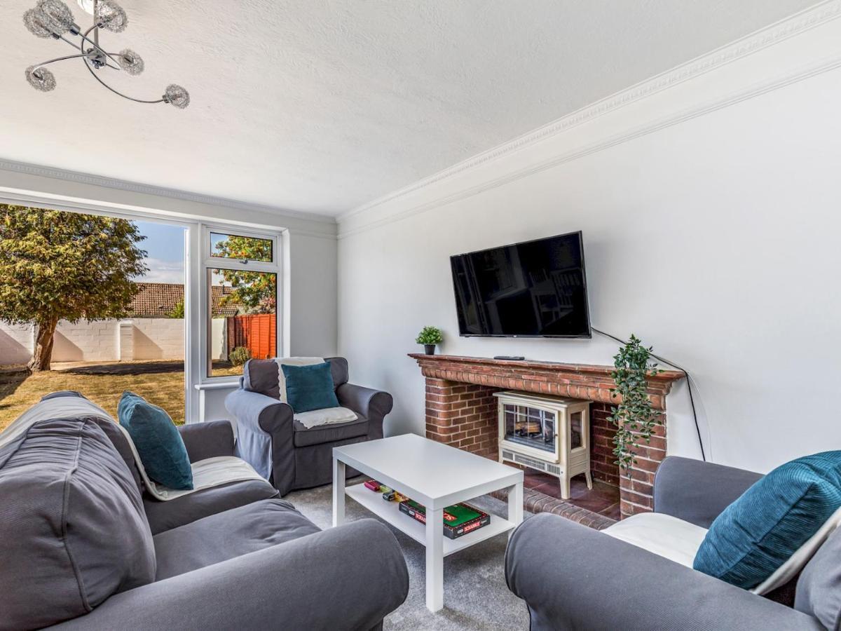 Pass The Keys Lovely Ground Floor Flat With Large Garden Chichester Exterior foto