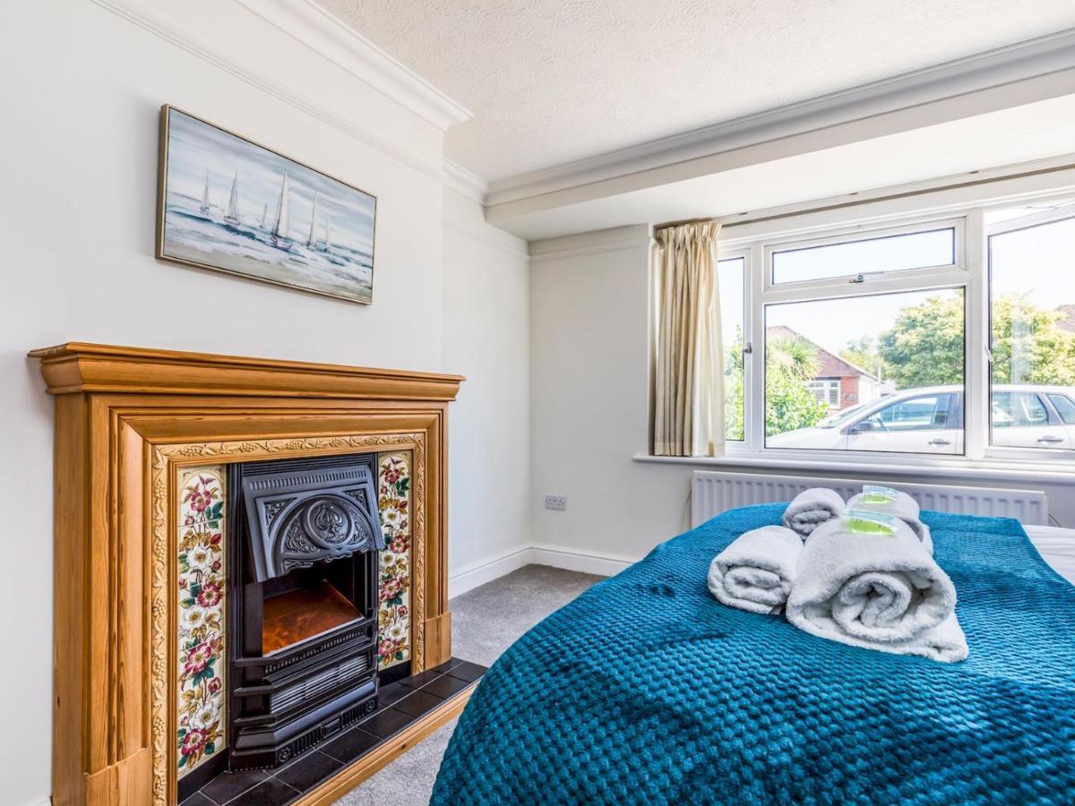 Pass The Keys Lovely Ground Floor Flat With Large Garden Chichester Exterior foto